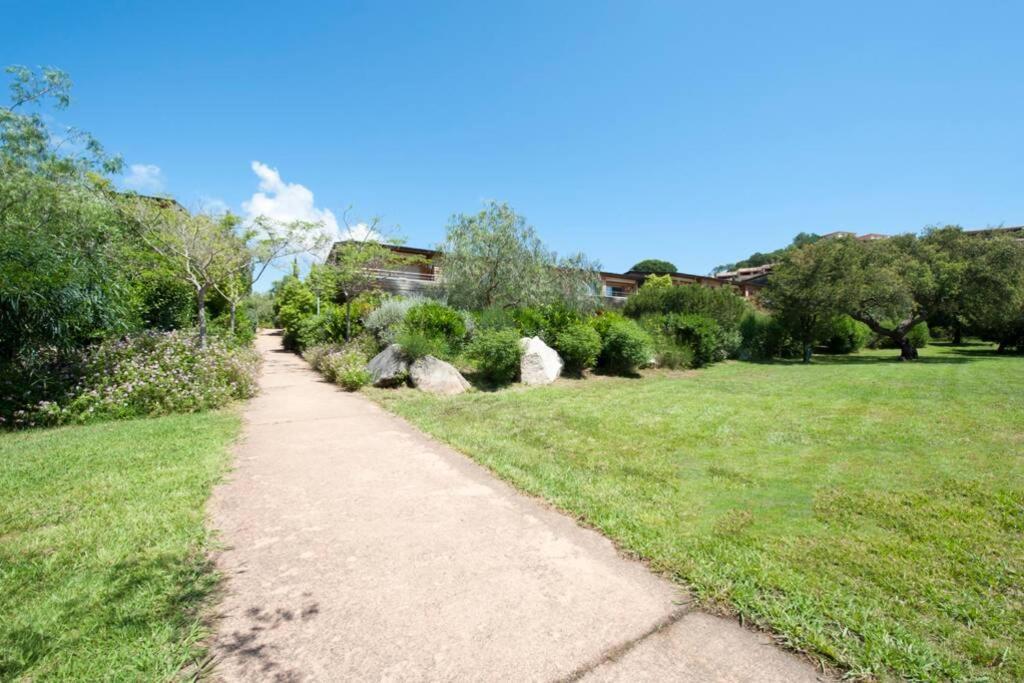 Residence Cala Sultana N62 - 4 Pers Avec Piscine Chauffee- Acces Prive A La Plage De Santa Giulia Porto-Vecchio  Eksteriør billede